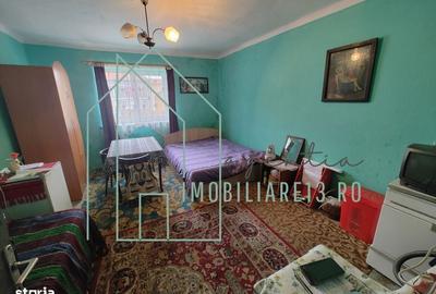 Casă cu 2 camere cu Teren 1789 Mp în Central - 4