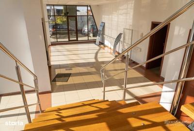 Spațiu comercial, de 1,340 mp, în Central - 2