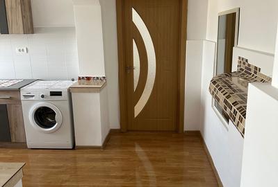 Apartament cu 2 camere decomandat în Energiei - 2