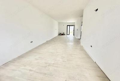 Duplex pe parter cu 3 camere - Bucovat - 3