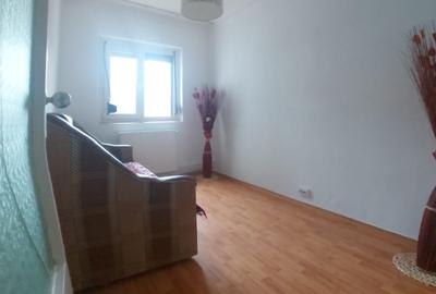 Apartament cu 3 camere semidecomandat în Dunărea - 5