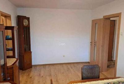 Apartament 2 camere, semidecomandat - zona Centru Civic Apartament 2 camere, semidecomandat - zona Centru Civic - 2