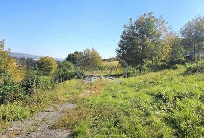 Teren intravilan cu front generos in cartierul Gruia - 1