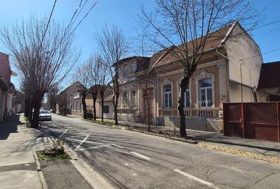 Spațiu comercial, în Central