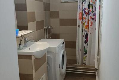 Inchiriez apartament bl 19, progresului,Baicoi