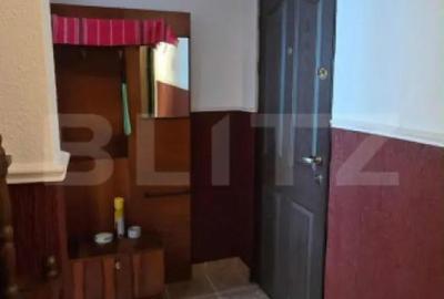 Apartament cu 3 camere semidecomandat, mobilat în Micro 4 - 3