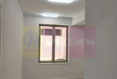 Apartament cu 3 camere decomandat în Armeneasca - 2