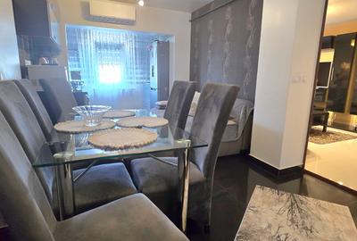 Apartament cu 2 camere decomandat, mobilat în Micro 6 - 8
