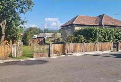 Casă cu 3 camere cu Canalizare în Bunești - 10