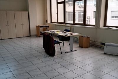 Simion Barnutiu- Comercial/Productie- 754 mp- 500 mp utili - 3