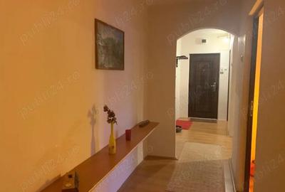 Apartament cu 2 camere decomandat în Dâmbu Pietros - 5