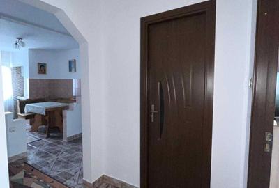 Apartament cu 3 camere decomandat în Central - 7