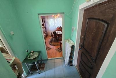 APARTAMENT 3 CAMERE str NEPTUN 60mp - 8