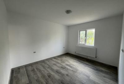 Casă individuală cu 3 camere cu Canalizare în Valu lui Traian - 4