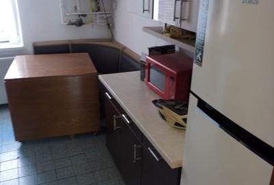 Inchiriez in 7 Noiembrie apt. 4 camere,decomandate,mobilat si utilat - 5