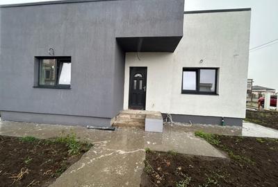 Casa plan parter, 473 mp teren, 104 mp utili, Magnolia - 1