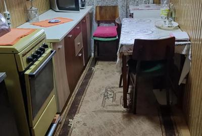 Vand apartament 2 camere - 2