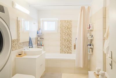 3 camere> 8 Min Metrou 1 Mai> Mobilat si utilat> Mutare imediata> Comision 0% - 5