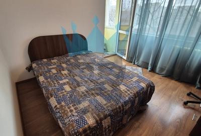 Apartament cu 3 camere semidecomandat, mobilat în Titan - 17