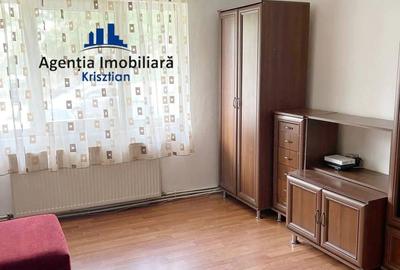 Apartament cu 2 camere de vanzare - Zona Micro 16 - 2