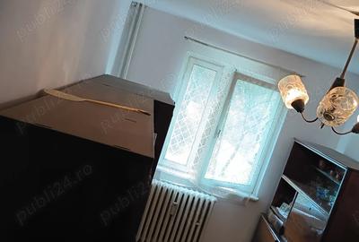 Vand apartament cu 2 camere zona ciresica - 1