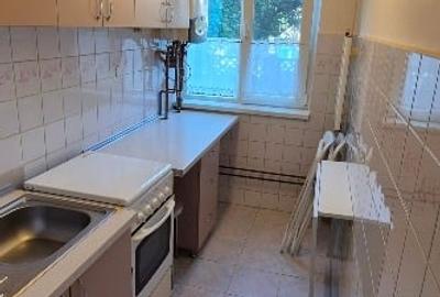 Apartament cu 3 camere semidecomandat, mobilat în Complex Studențesc - 8