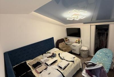 Apartament cu 4 camere decomandat, mobilat în Tomis Nord