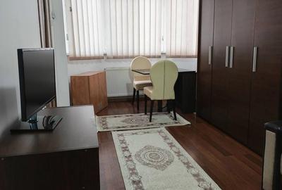 Garsonieră semidecomandată în Bartolomeu