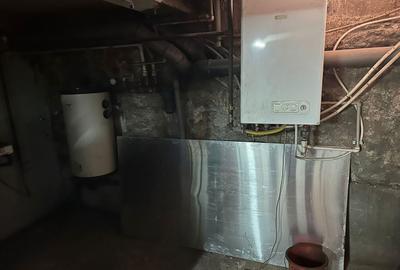 Casă individuală cu 10 camere cu Canalizare în Crângași - 15