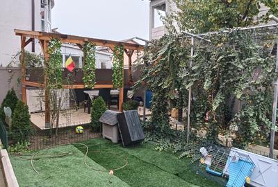 Vand casa in Navodari in cartierul de vile - 3