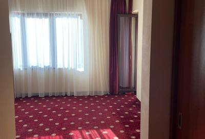 Birouri de Inchiriat 28 mp central. - 3