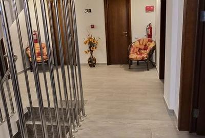 Casă cu 8 camere cu Teren 250 Mp în Central - 15