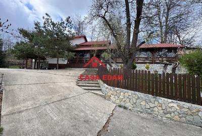 Casă individuală cu 5 camere în Câmpina