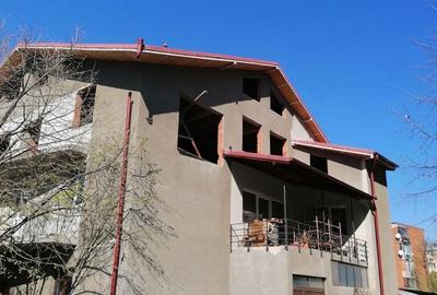 Casă cu 4 camere cu Teren 80 Mp în Central - 3