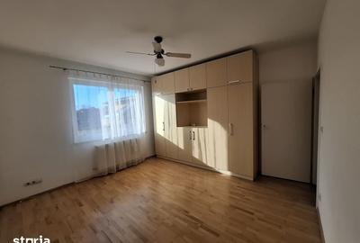 Apartament cu 2 camere decomandat în Bujac