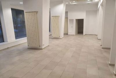 Spațiu comercial, de 153 mp, în Cantemir