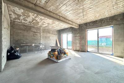 Duplex cu 4 camere cu Canalizare în Sânmihaiu Român - 2