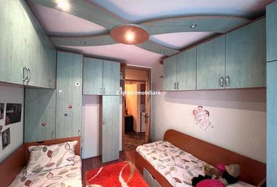 Apartament spatios ,decomandat 4 camere, etaj 2, Re?i?a. - 12