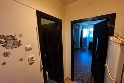 Bld. 1 Decembrie 1918-Costin Georgian metrou garsoniera - 3