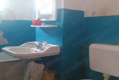 De vanzare apartament cu 3 camere in zona Soarelui decomandat etaj 3 langa Scoala Generala 30 - 6