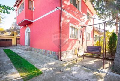 Apartament cu 3 camere decomandat, mobilat în Florilor - 7