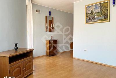 Casă cu 8 camere cu Teren 1270 Mp în Ciupercenii Noi - 6