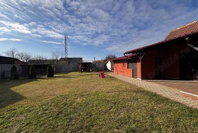 Casă cu 3 camere în Central - 13