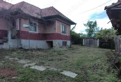 Casă cu 3 camere în Ceanu Mic - 2