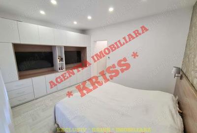 VILA DEOSEBITA De Lux Pite?ti Stradala 250 Mp. Utili Teren 1400 Mp. - 14