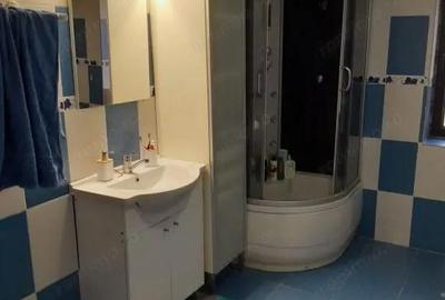 Casă cu Teren 580 Mp în Central - 10