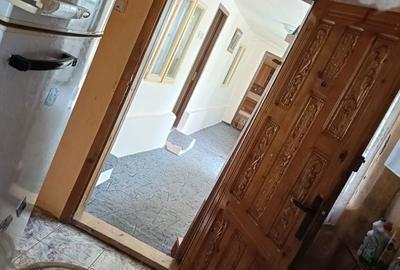 Casă cu 4 camere în Valea Scheilor - 1
