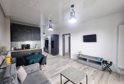 Rezidenta centrala in Mamaia cu vedere frontala catre lac - 4