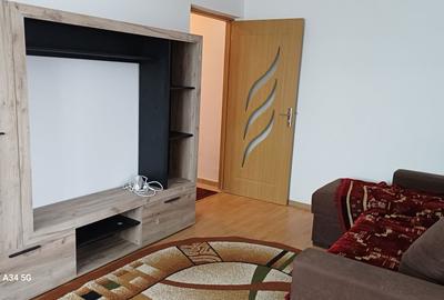 Apartament cu 2 camere nedecomandat în Central