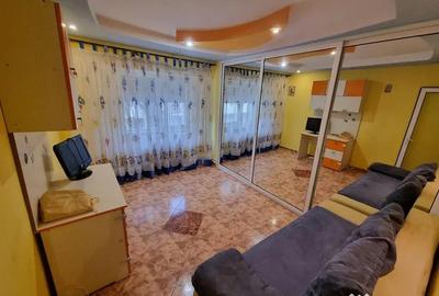 Apartament cu 4 camere decomandat în Inel I - 11
